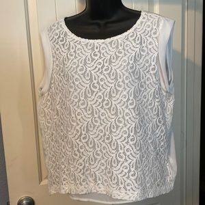 Lace front hi lo top in bright white